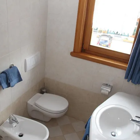 Hotell Caravasc 3*