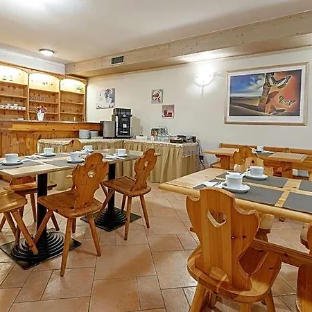 Caravasc Hotell